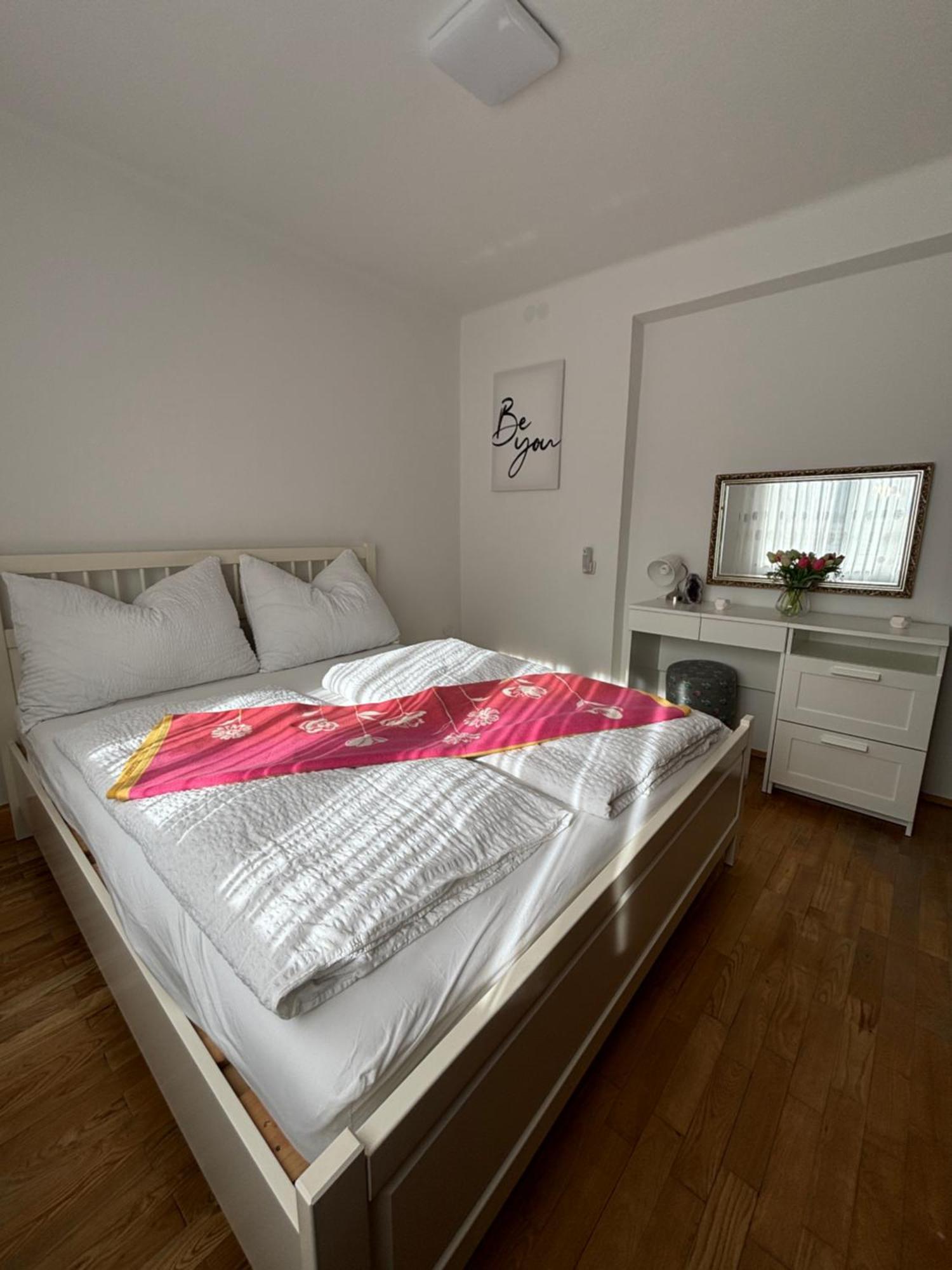 Wohnung See- Und Bergnaehe グムンデン エクステリア 写真